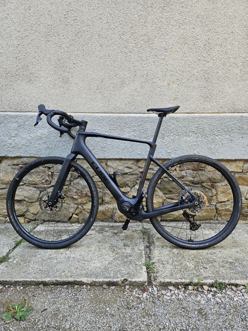 Cube CUBE Nuroad Hybrid C:62 SLX 400x