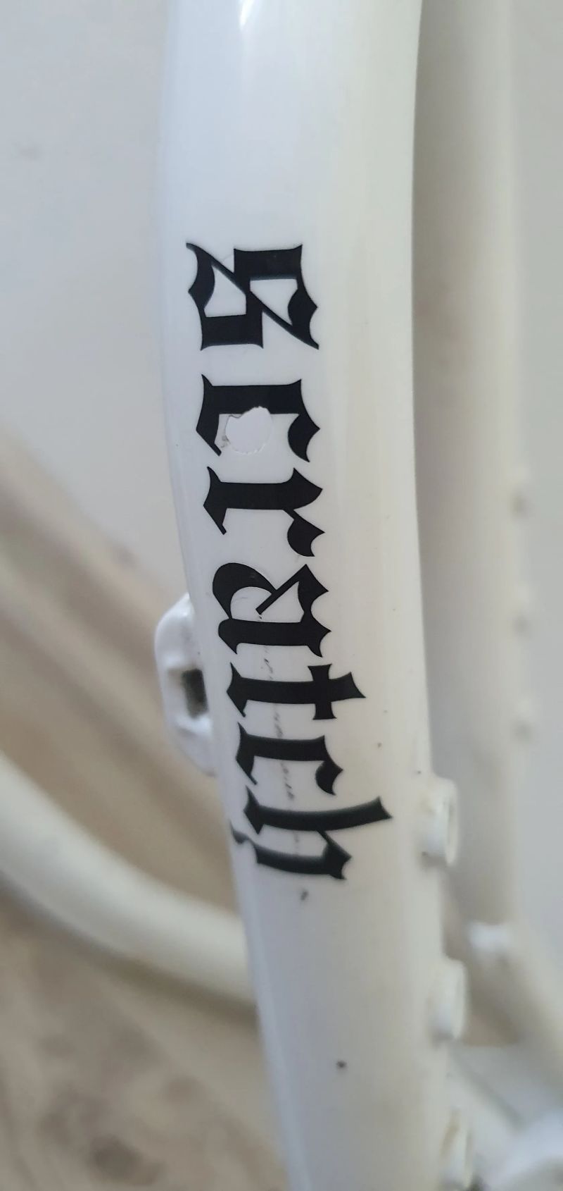 Banshee Scratch 