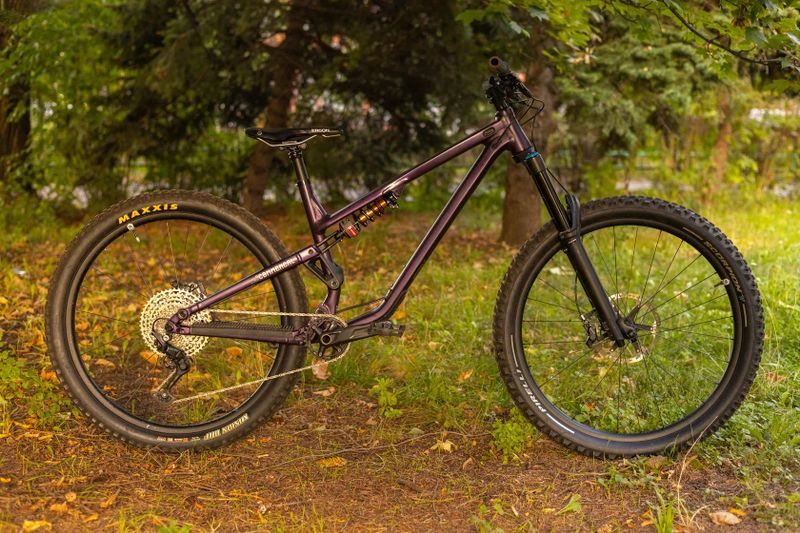 Commencal Meta Metallic Purple TR 2023