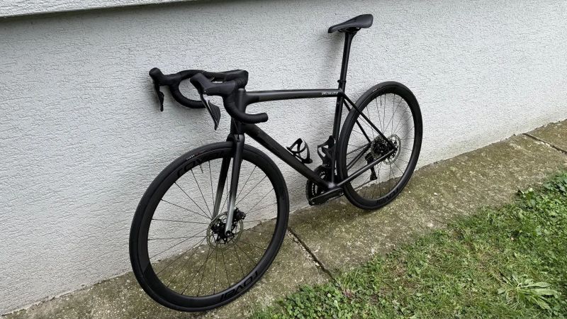 Specialized Aethos expert, vel. 56 (Ultegra Di2 12 speed, powermeter 4iiii)