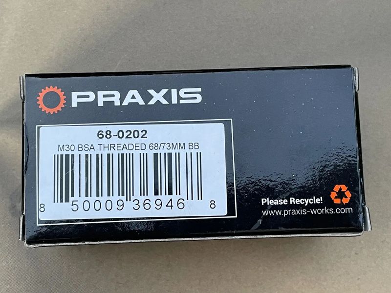 2x nové středové složení Praxis Works M30 BSA