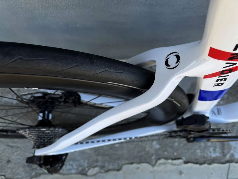 Pinarello Dogma F 2025 - (NOVÉ)