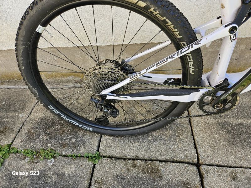 Superior XF 929 RC