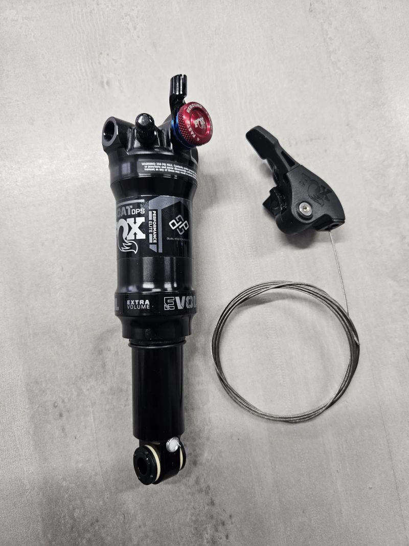 FOX FLOAT DPS PERFORMANCE Trunnion 165x40mm (nový)