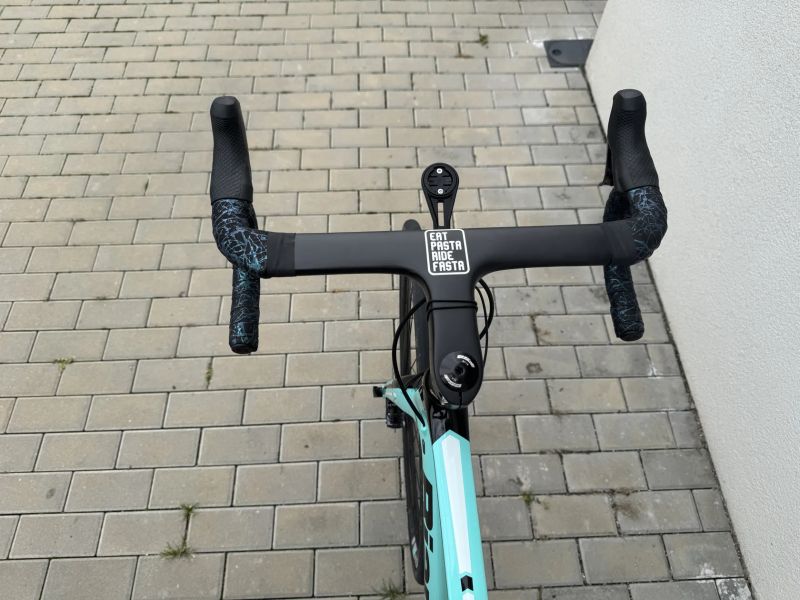 Bianchi Aria Disc vel. 61 | Ultegra Di2