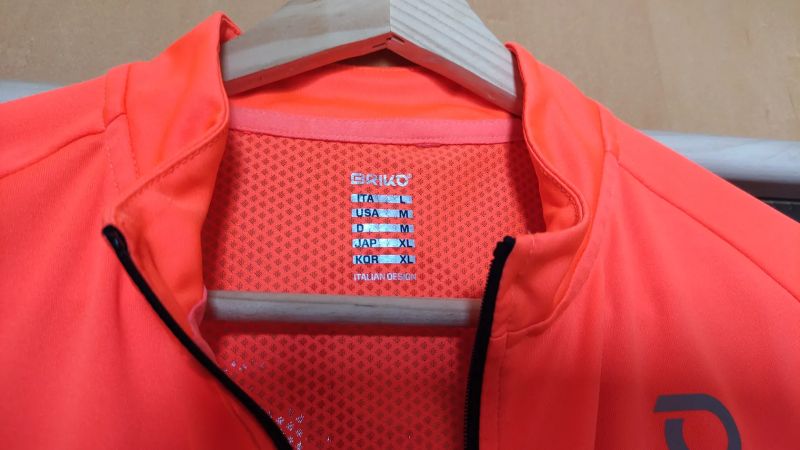 Dres Briko vel. M