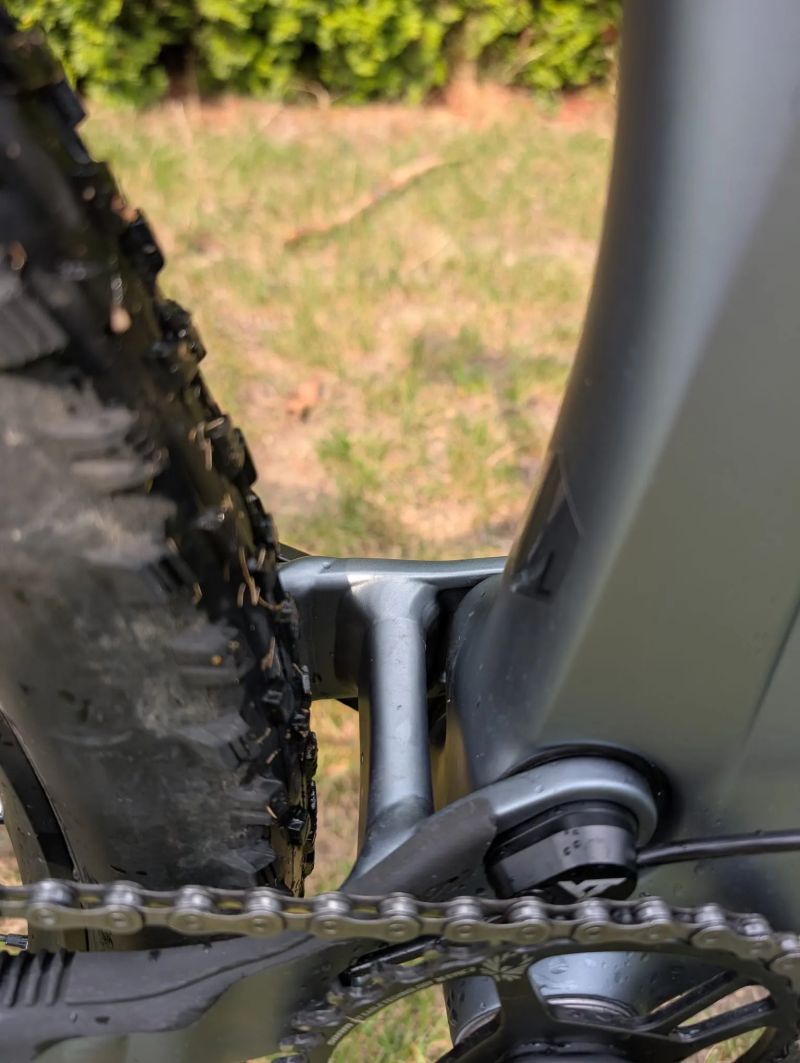 YT Industries Izzo CORE 2 | Ice Grey | L