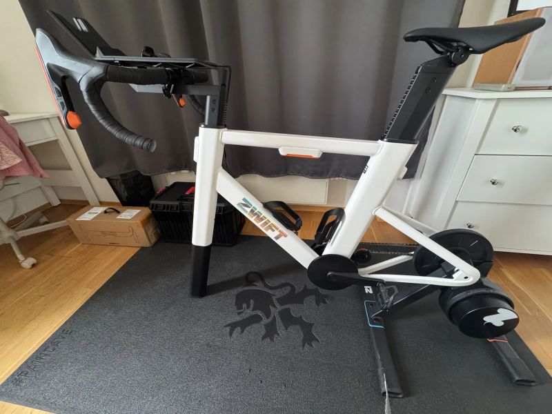 Zwift Ride - kolo