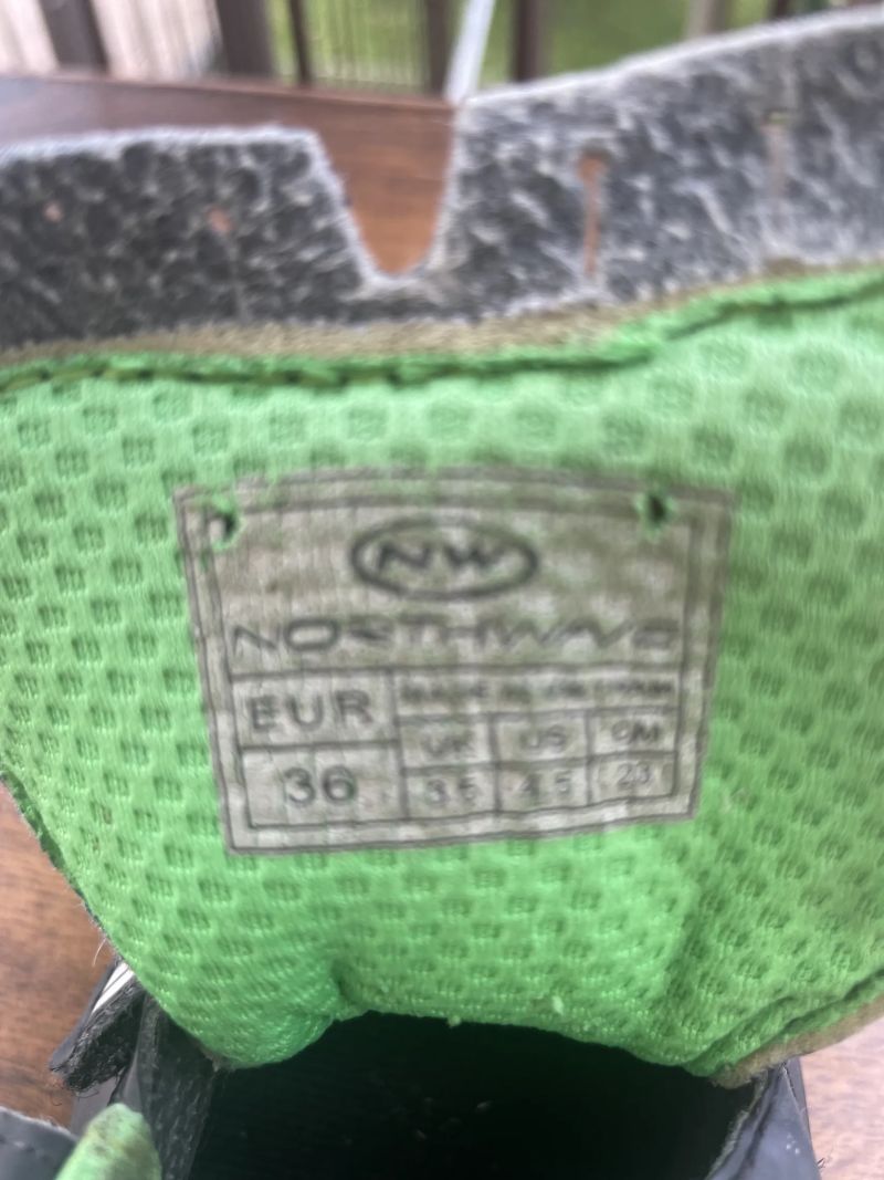 Northwave MTB tretry vel. 36