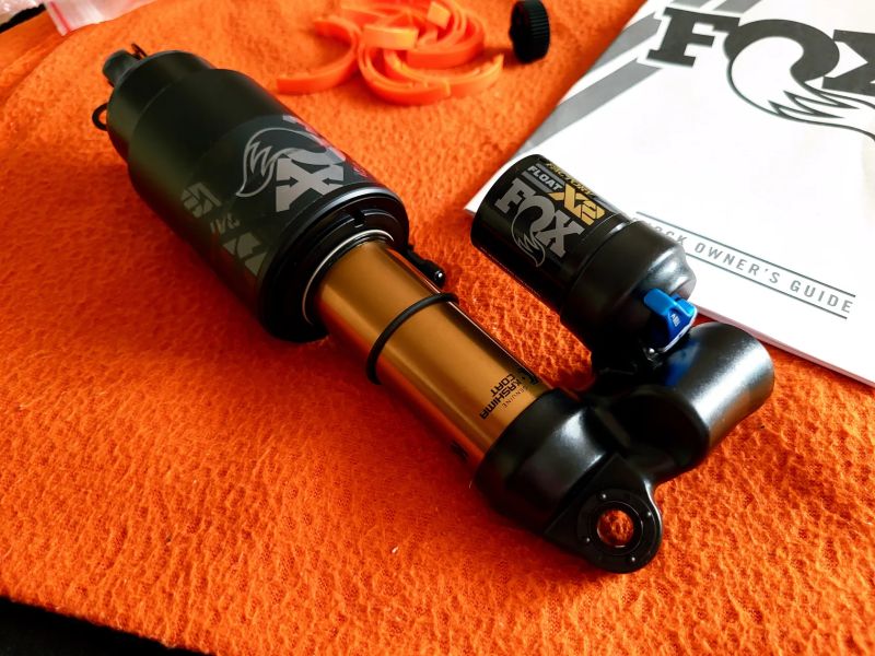 Nový Fox Float X2 Factory VVC Evol Kashima 230mm 2025