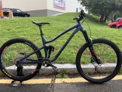Dartmoor Rocbird Enduro Mullet 29/27,Rám zaruka do 4/2027, Lyrik Ultimate, Novatec, Zee, XT, Maxxiss
