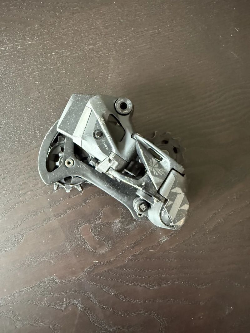 Bezdrátová přehazovačka Sram XX1 Eagle AXS + páčka