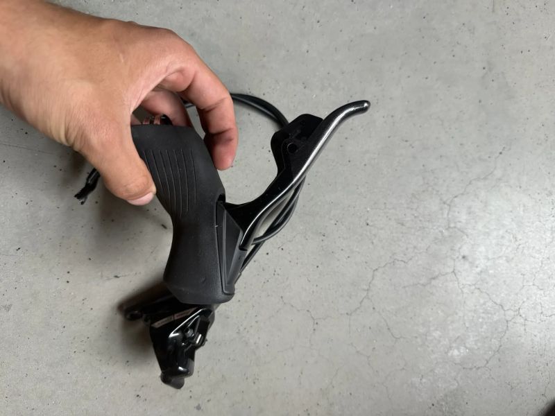 Brzdy Sram Force AXS