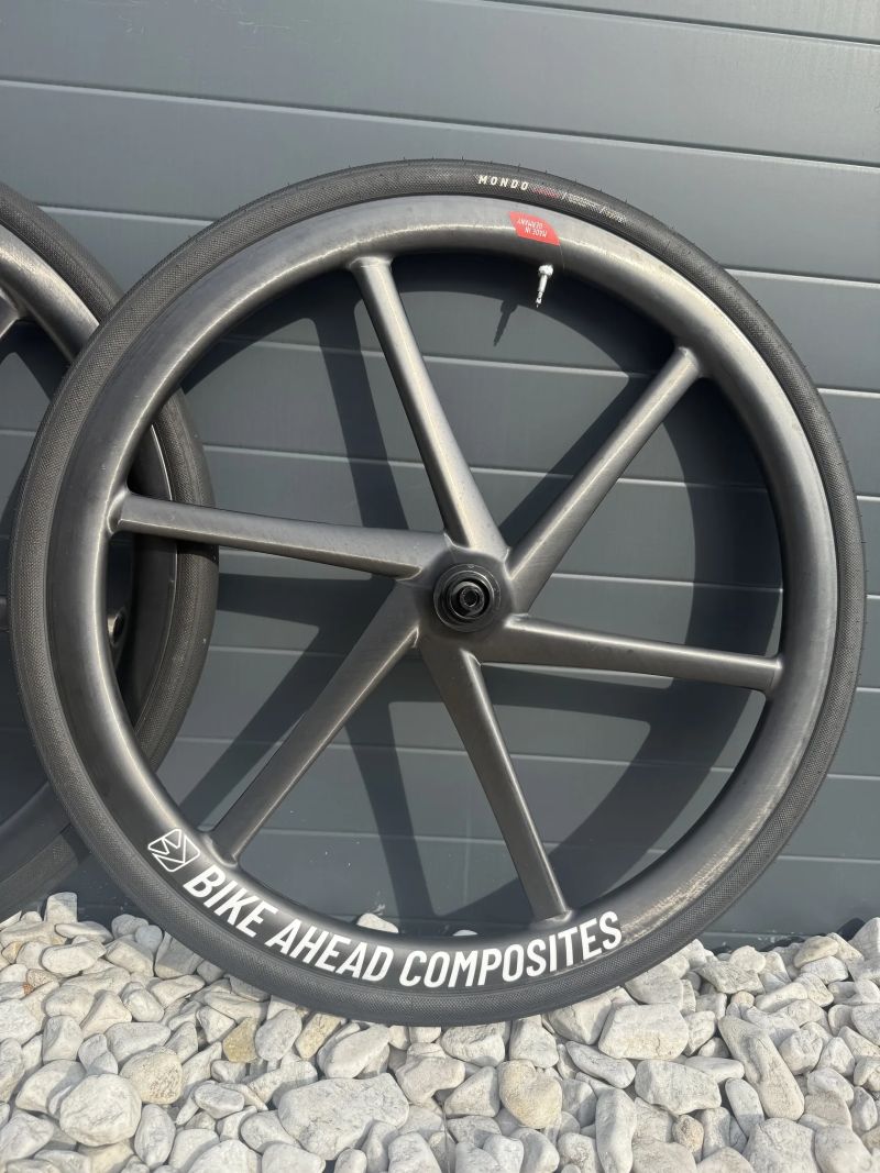 Karbonové loukotě BikeAhead BiTurbo Gravel - 1299 gramů