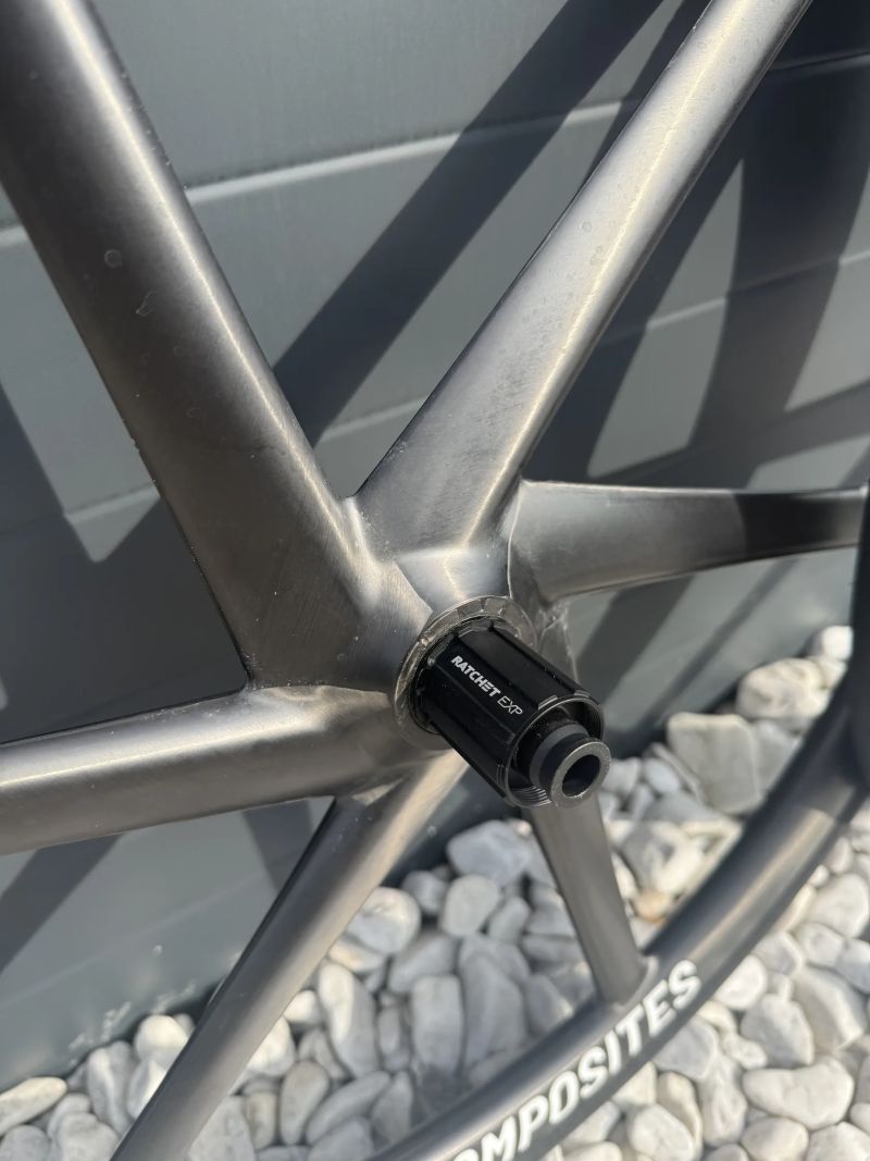 Karbonové loukotě BikeAhead BiTurbo Gravel - 1299 gramů