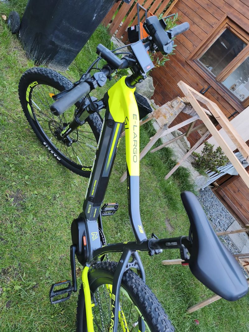 Crussis E-largo 7.8