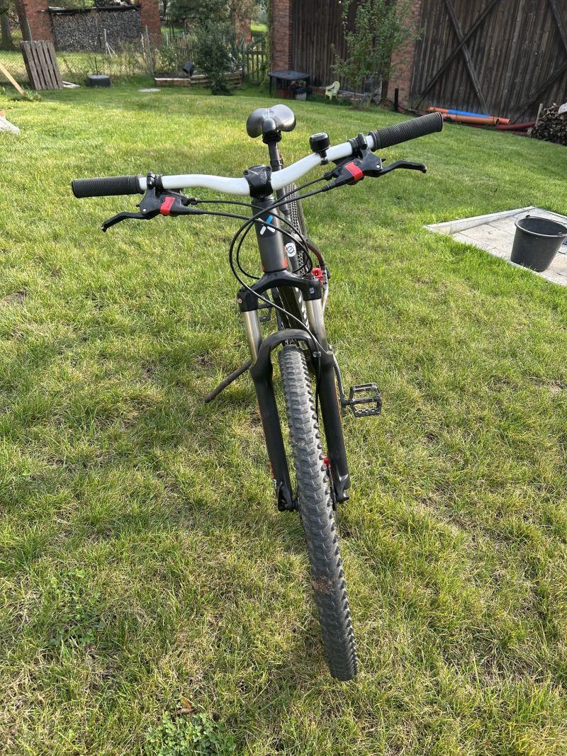 HORSKÉ KOLO ROCKRIDER ST 540 ŠEDO-ČERVENÉ 2019