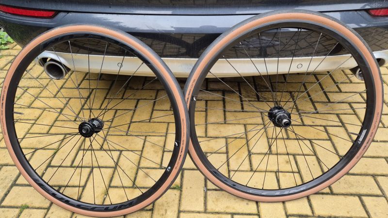 Fulcrum Racing 800 db + pláště 