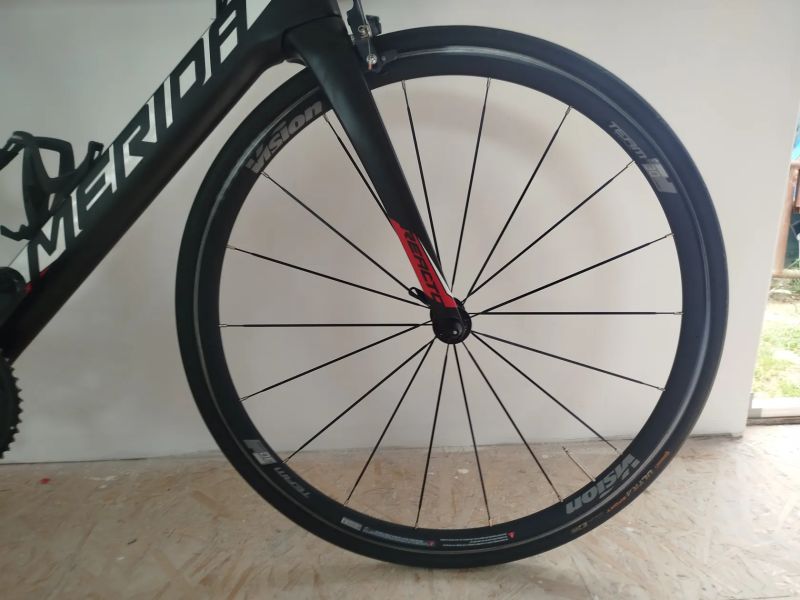 Prodám MERIDA Reacto L/56