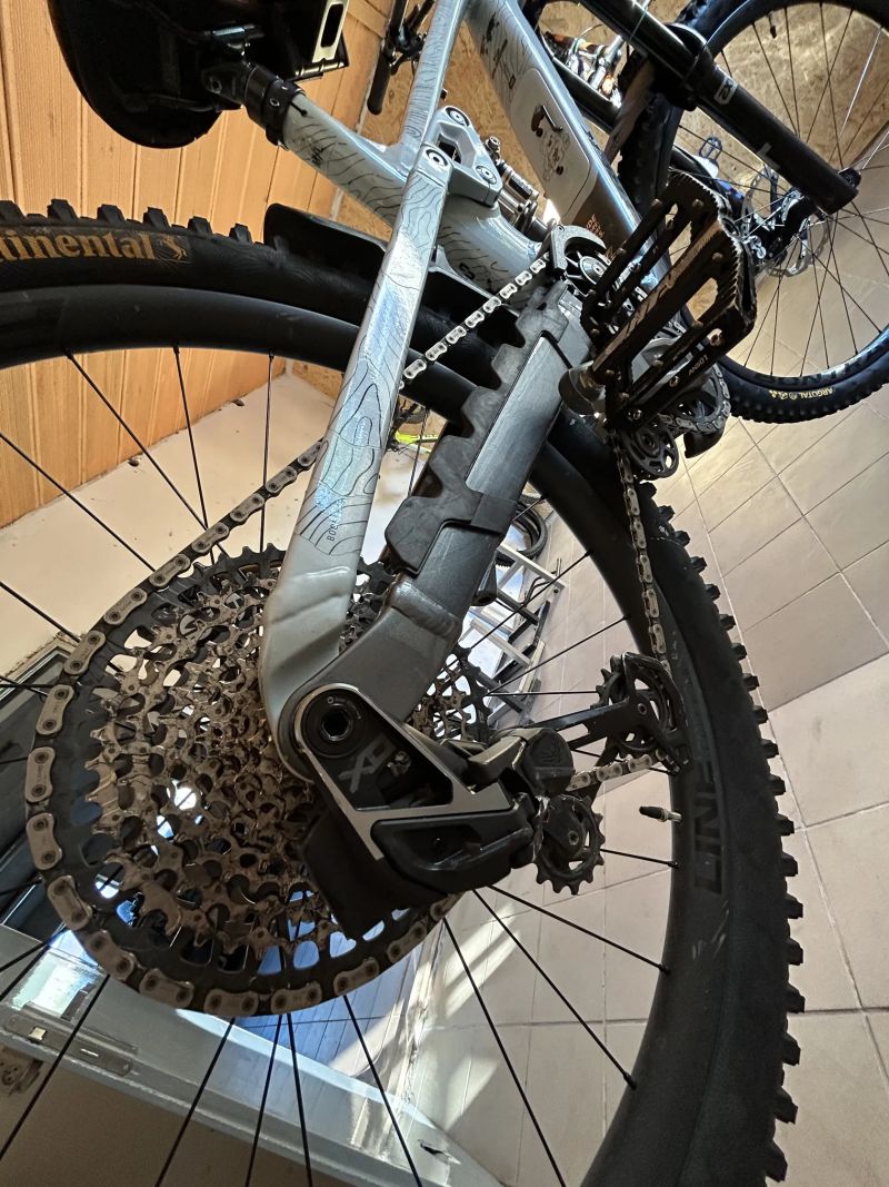 RÁM TREK SLASH GEN6 +příslušenství
