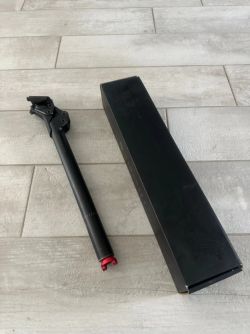 Odpružená sedlovka Redshift Pro V2
