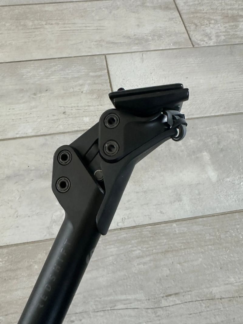 Odpružená sedlovka Redshift Pro V2