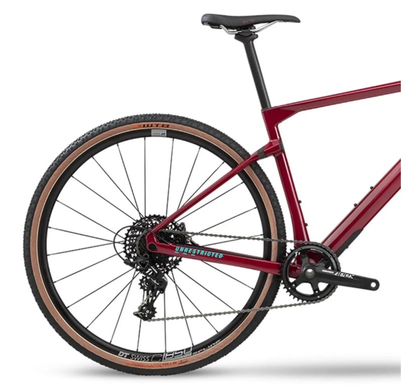 BMC URS FOUR (carbon ..)Vel.L. TOP STAV 