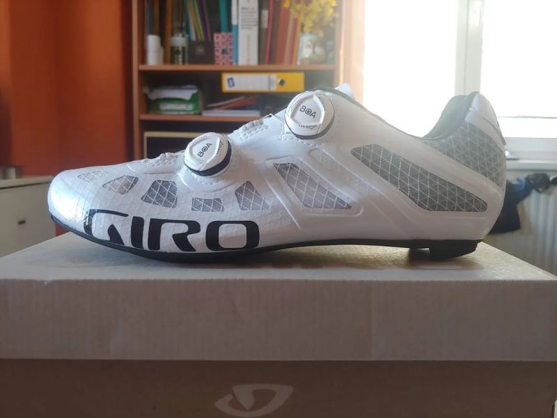 Nové TOP silniční tretry GIRO Imperial, vel.44 - původní cena 9.999Kč