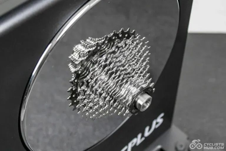 Chytrý trenažer Cycplus T3