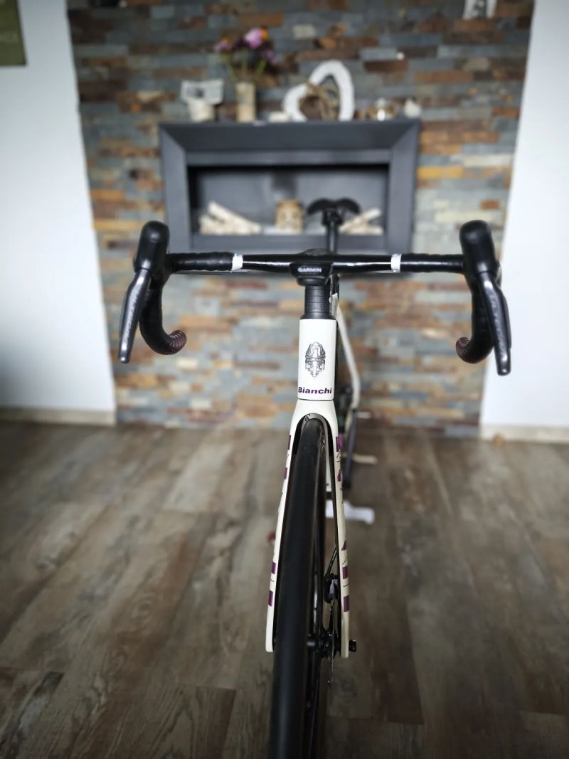 Prodám silniční kolo Bianchi Specialissima 2022 Ultegra Di2, vel.53cm