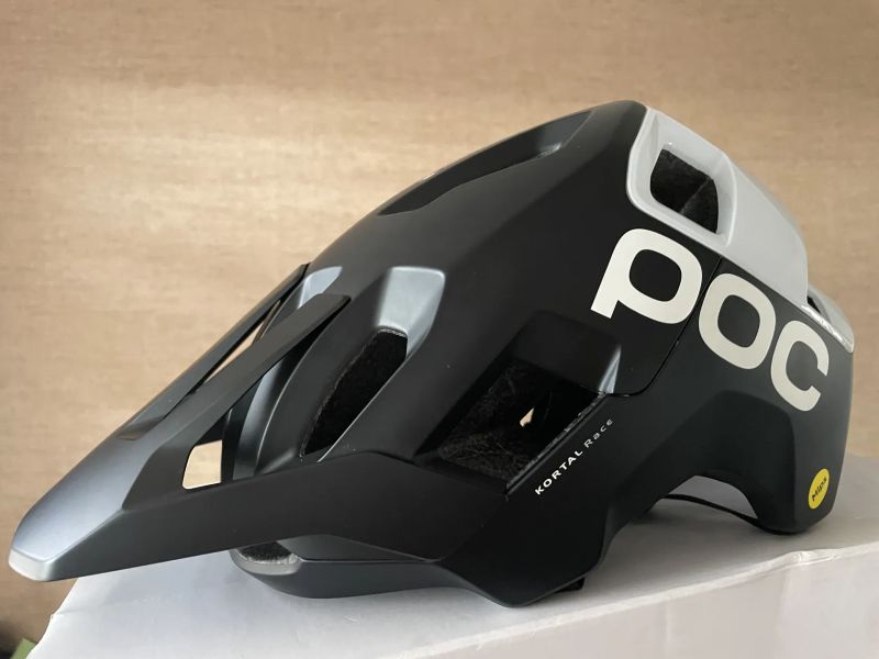Helma POC KORTAL RACE MIPS