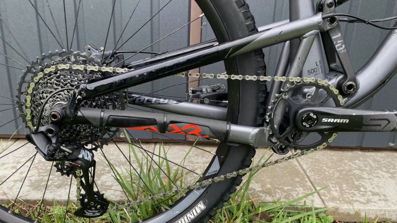 Kellys Thorx 10