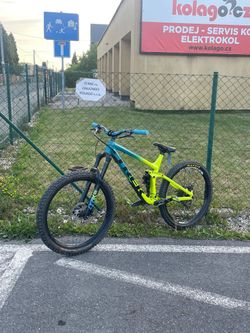 Trek Remedy 8