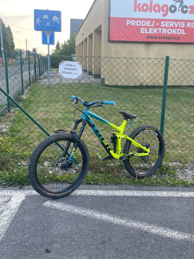 Trek Remedy 8