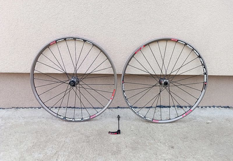 DT SWISS XR 1450 RACE EDITION 26"