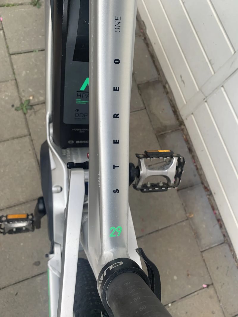 Cube Stereo ONE 400