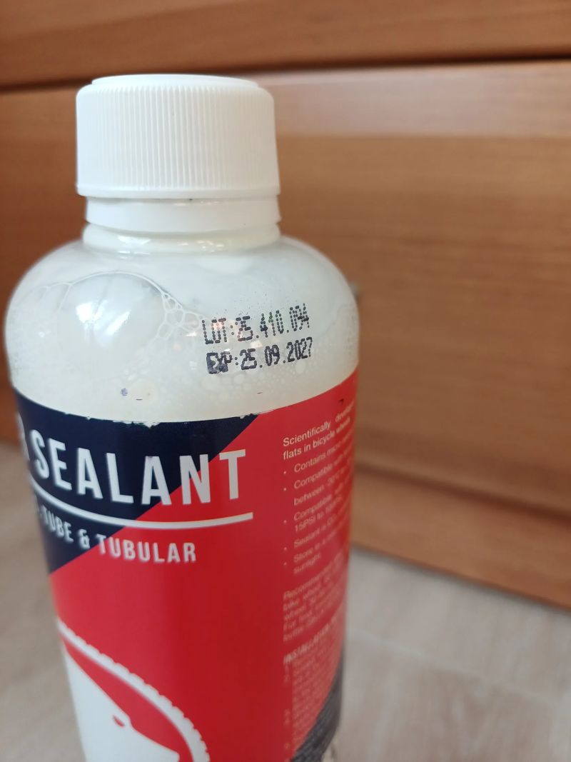 Prodám JOE´S Super Sealant bezdušový tmel - 500 ml