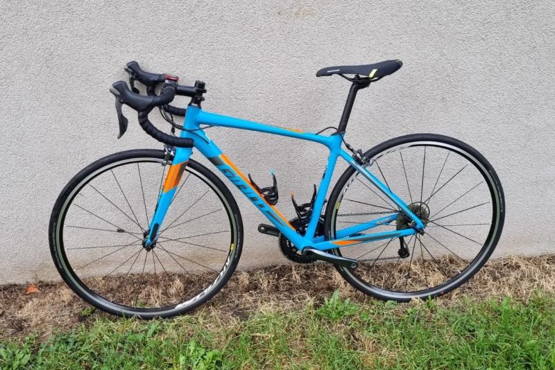 Giant Contend SL 2 + Mavic Aksium