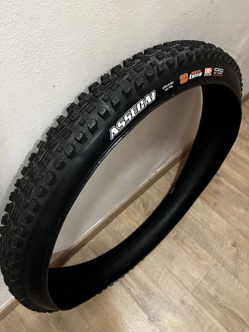 Maxxis Dissector a Assegai 29x2,6