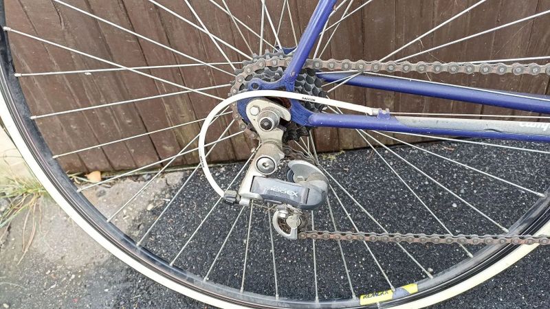 Favorit s komponenty Shimano