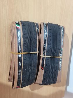 Challenge Gravel Grinder PLUS Brown 700x42 60TPI OEM