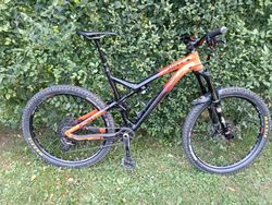 Commencal Meta AM V4 Race