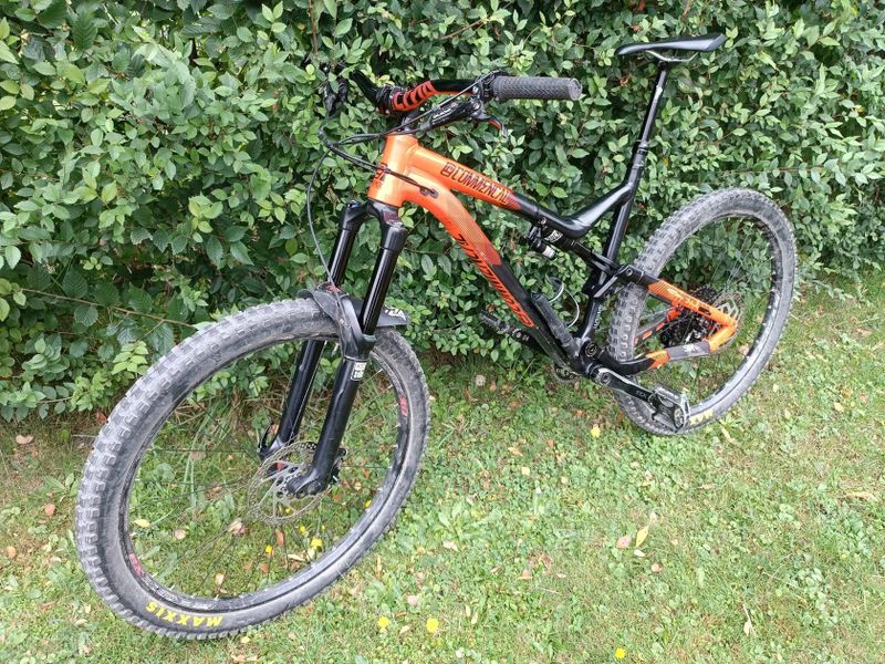 Commencal Meta AM V4 Race