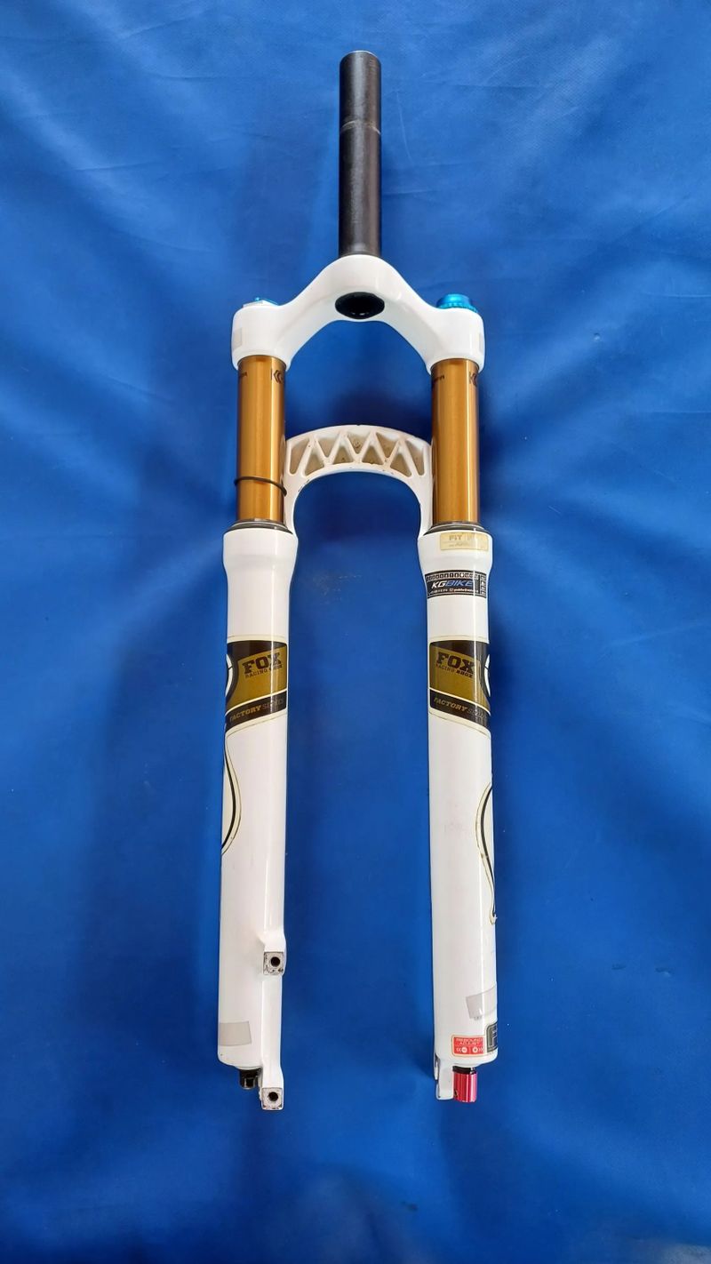 Fox 32 Float FIT RLC Kashima Coat