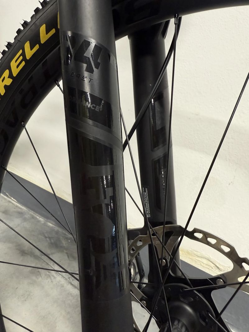 Trek Supercaliber 9.8