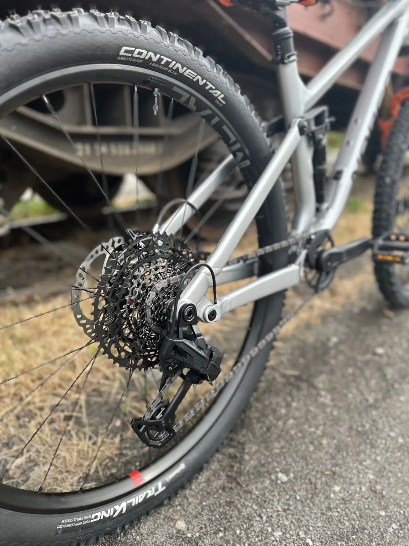 Norco Fluid Custom - Sram Transmission, FOX