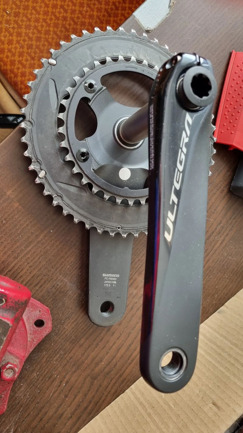 Shimano ultegra 8000 kliky a kazeta.