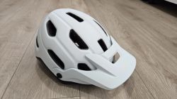 Giro Source, velikost L