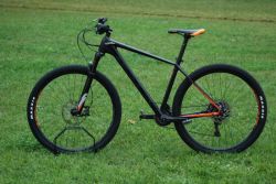 Karbonové kolo Bulls Shimano XT 2x11, Reba