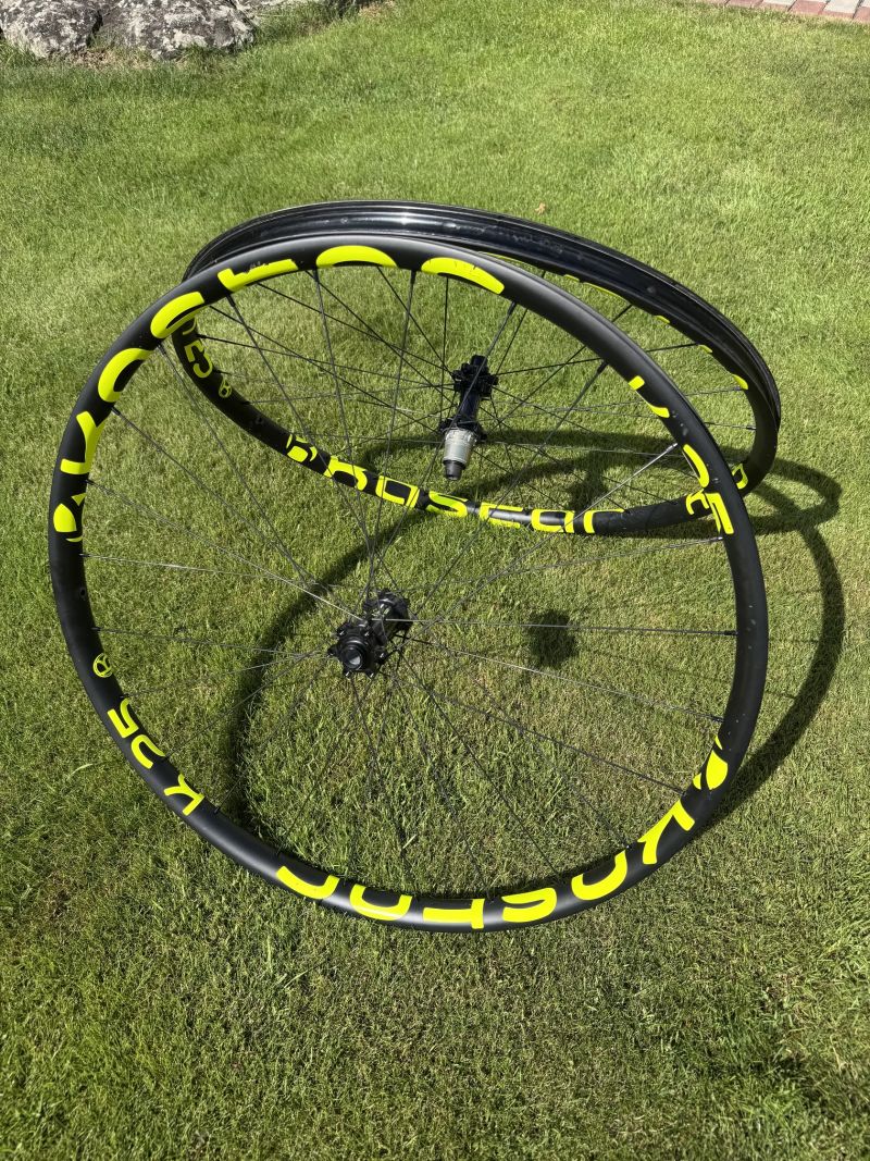 Kastar K25 29" Karbonová MTB kola